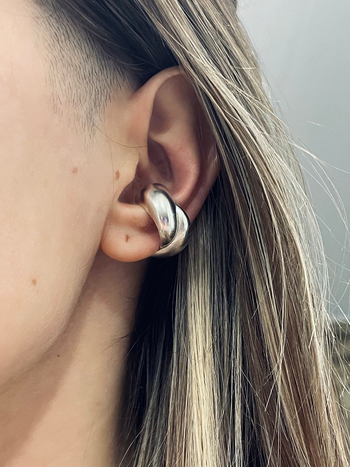 Chunky Silver Ear Cuff - Twisted