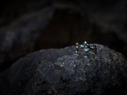 Multi stone ring with Topaz Kashmir - Trapped in Dreams