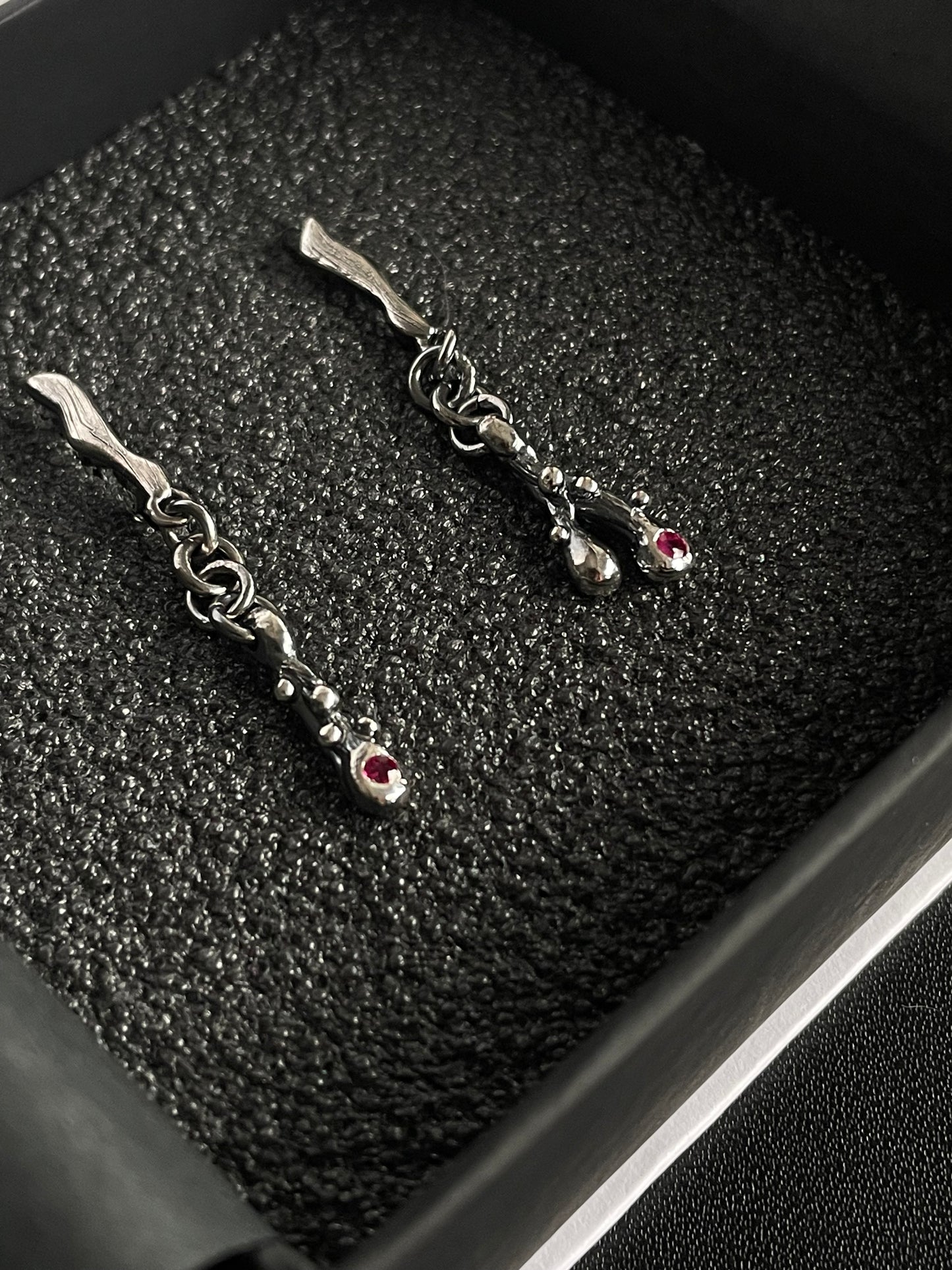 Twig dangle earrings with Rubies